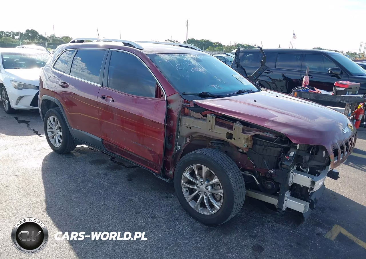 2019 Jeep Cherokee Latitude Fwd