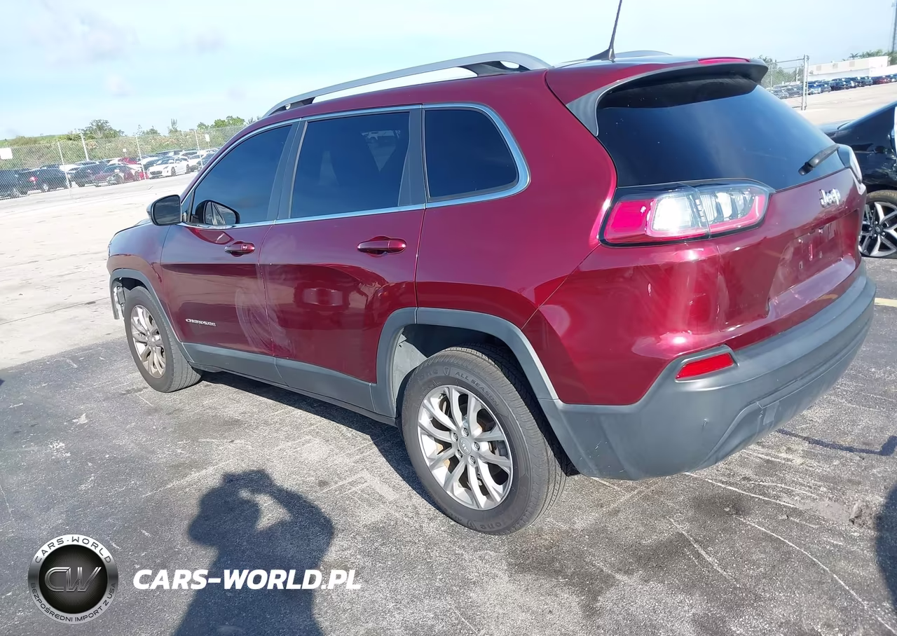 2019 Jeep Cherokee Latitude Fwd VIN:1C4PJLCB4KD285436 - 3