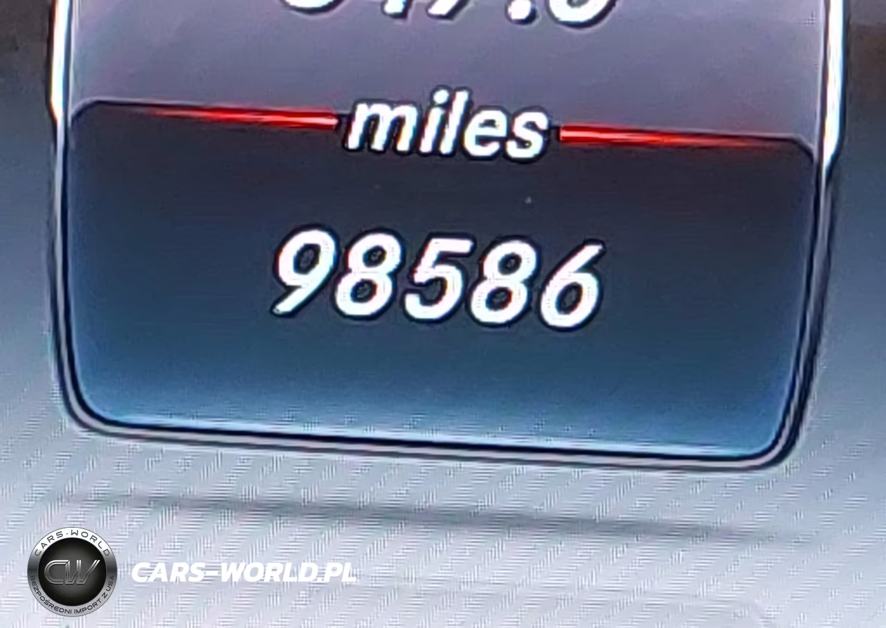 2017 Mercedes-Benz C 300 4Matic VIN:55SWF4KB5HU224052 - 15