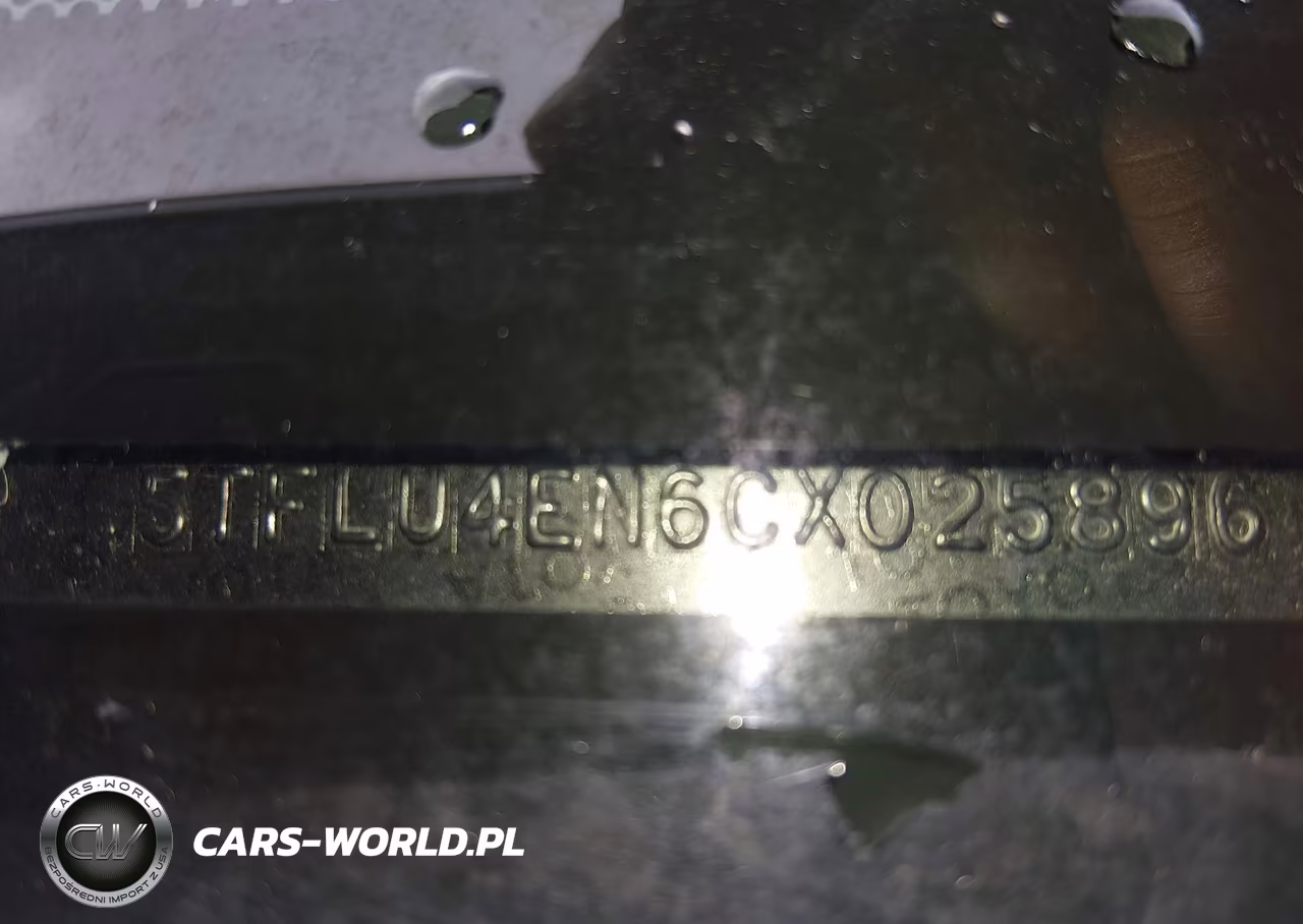 2012 Toyota Tacoma Base V6 VIN:5TFLU4EN6CX025896 - 9