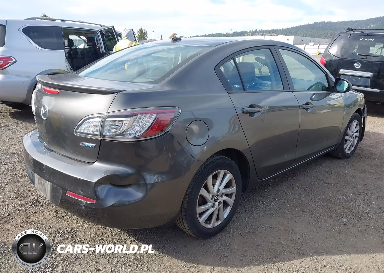 2013 Mazda Mazda3 I Grand Touring VIN:JM1BL1W76D1797431 - 4