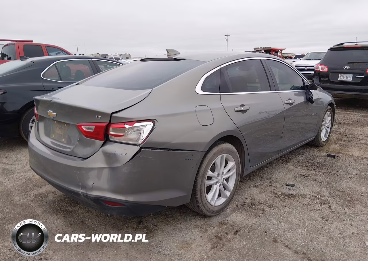 2018 Chevrolet Malibu Lt VIN:1G1ZD5ST6JF196291 - 4
