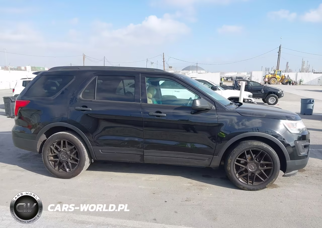 2017 Ford Explorer VIN:1FM5K7BH1HGB64075 - 13