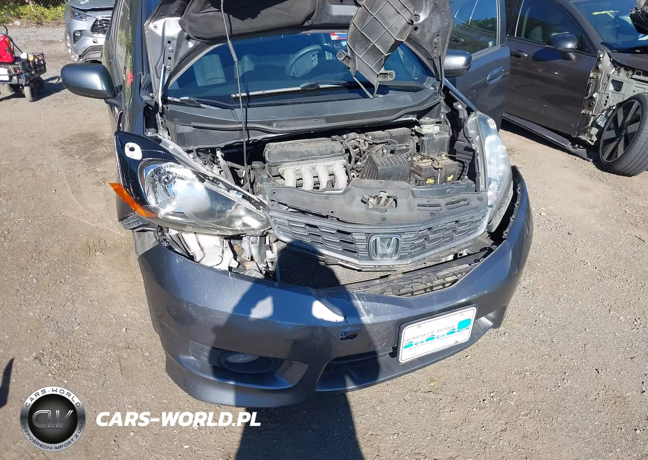 2012 Honda Fit Sport VIN:JHMGE8H57CC013361 - 6