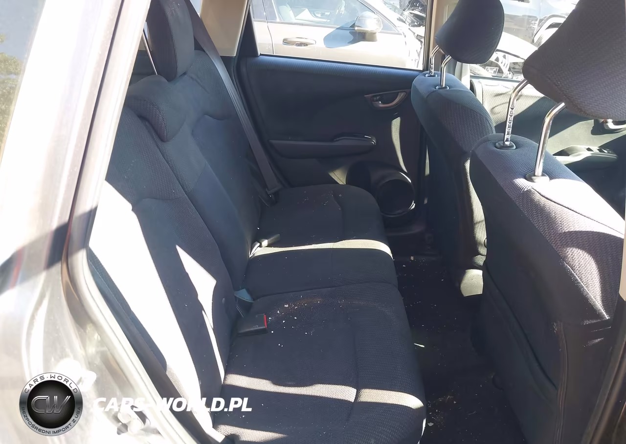 2012 Honda Fit Sport VIN:JHMGE8H57CC013361 - 8