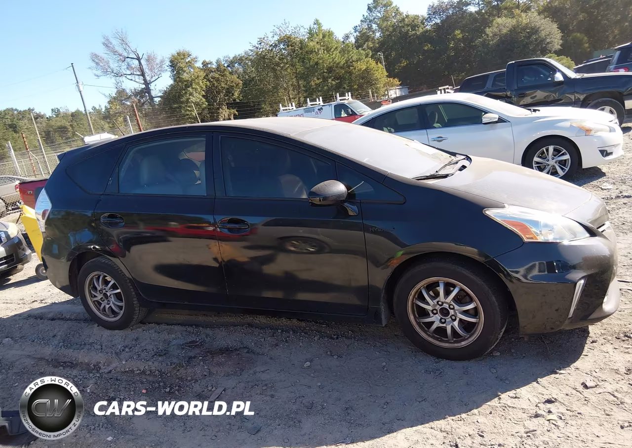 2012 Toyota Prius V Two VIN:JTDZN3EU2C3125767 - 13