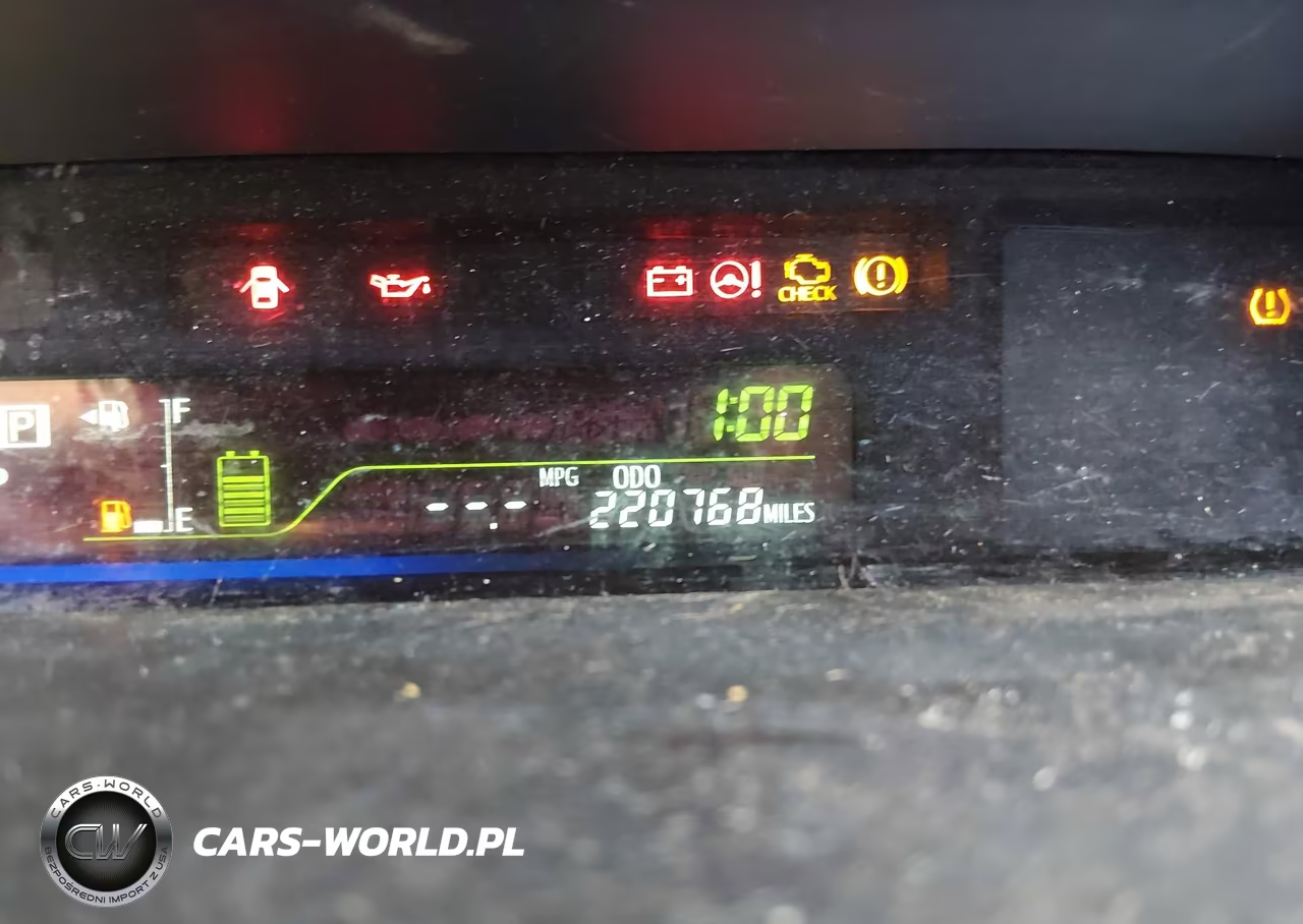 2012 Toyota Prius V Two VIN:JTDZN3EU2C3125767 - 15