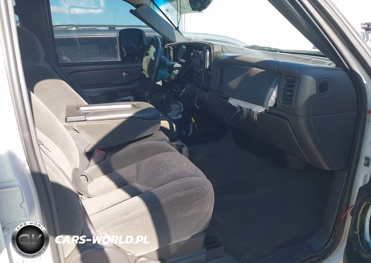 2004 Chevrolet Silverado 2500Hd Ls VIN:1GCHK23154F158219 - 5