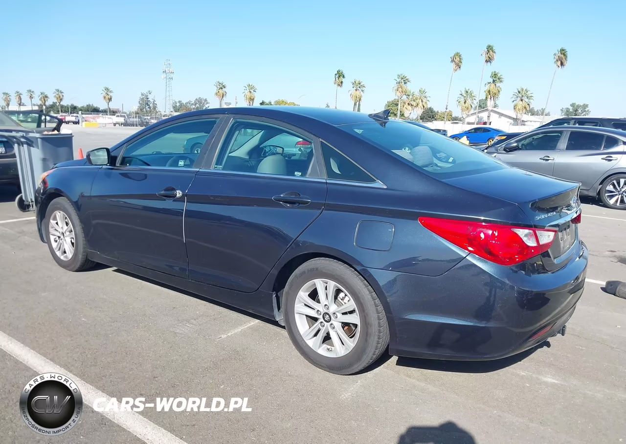 2011 Hyundai Sonata Gls VIN:5NPEB4AC3BH187675 - 3