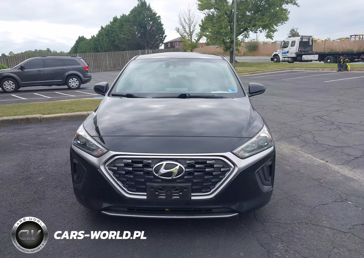 2021 Hyundai Ioniq Hybrid Blue VIN:KMHC65LC5MU247569 - 12
