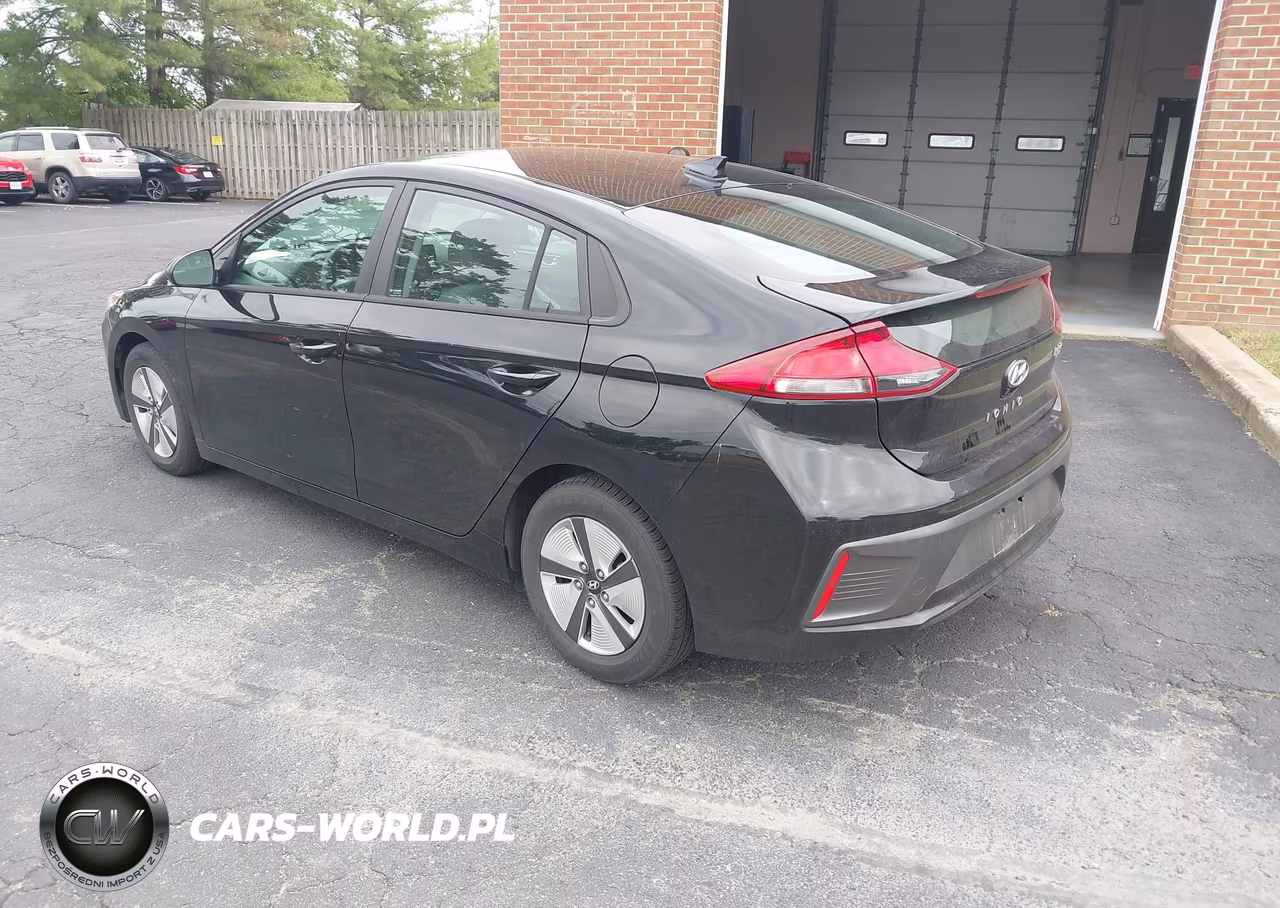 2021 Hyundai Ioniq Hybrid Blue VIN:KMHC65LC5MU247569 - 3