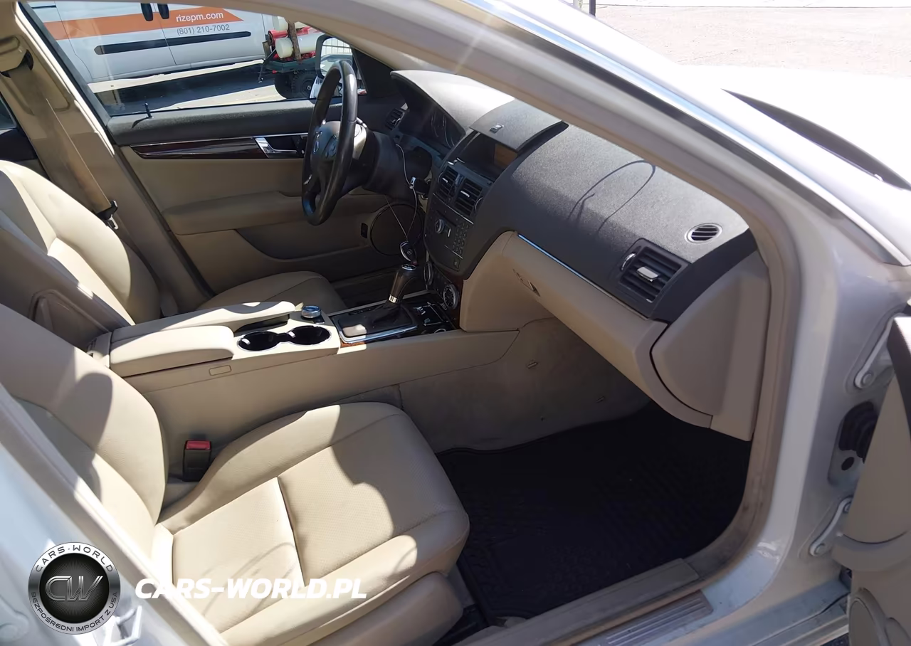 2009 Mercedes-Benz C 300 Luxury 4Matic-Sport 4Matic VIN:WDDGF81XX9F218891 - 5