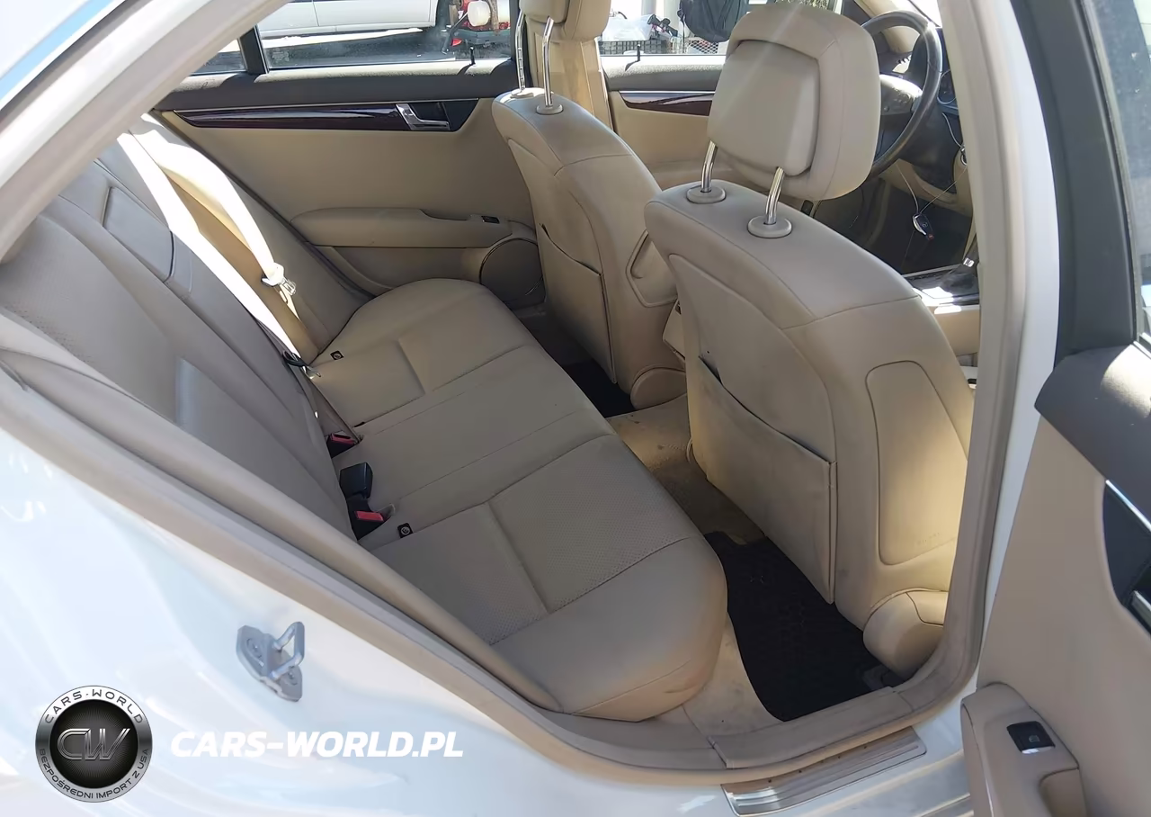 2009 Mercedes-Benz C 300 Luxury 4Matic-Sport 4Matic VIN:WDDGF81XX9F218891 - 8