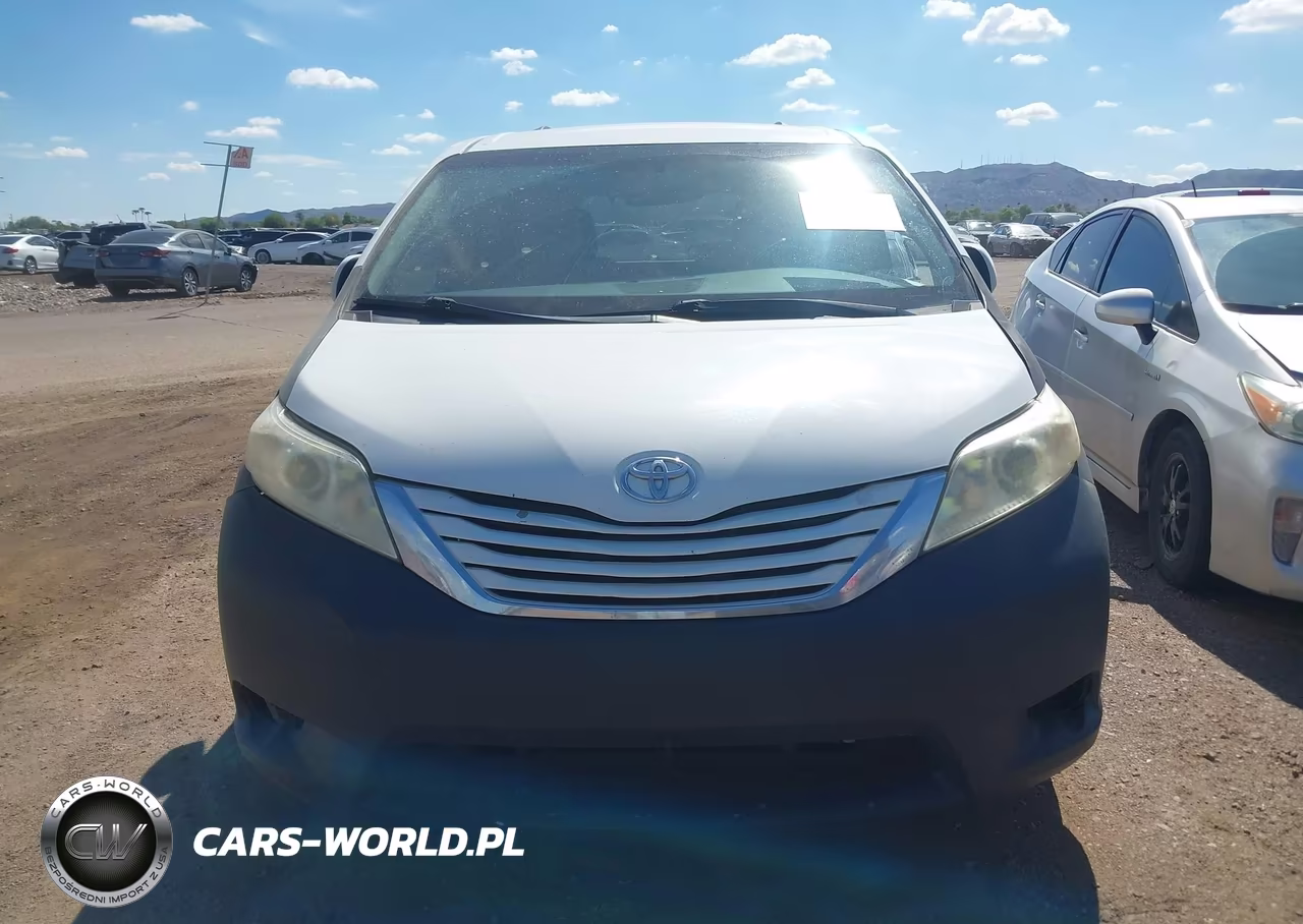2015 Toyota Sienna Le 8 Passenger VIN:5TDKK3DC4FS618761 - 6