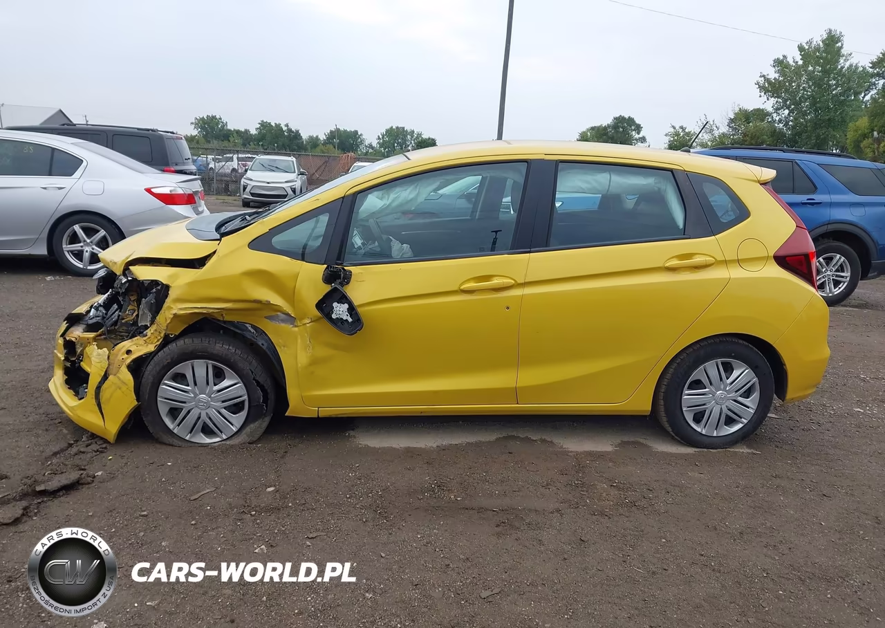 2018 Honda Fit Lx VIN:3HGGK5G40JM712135 - 14