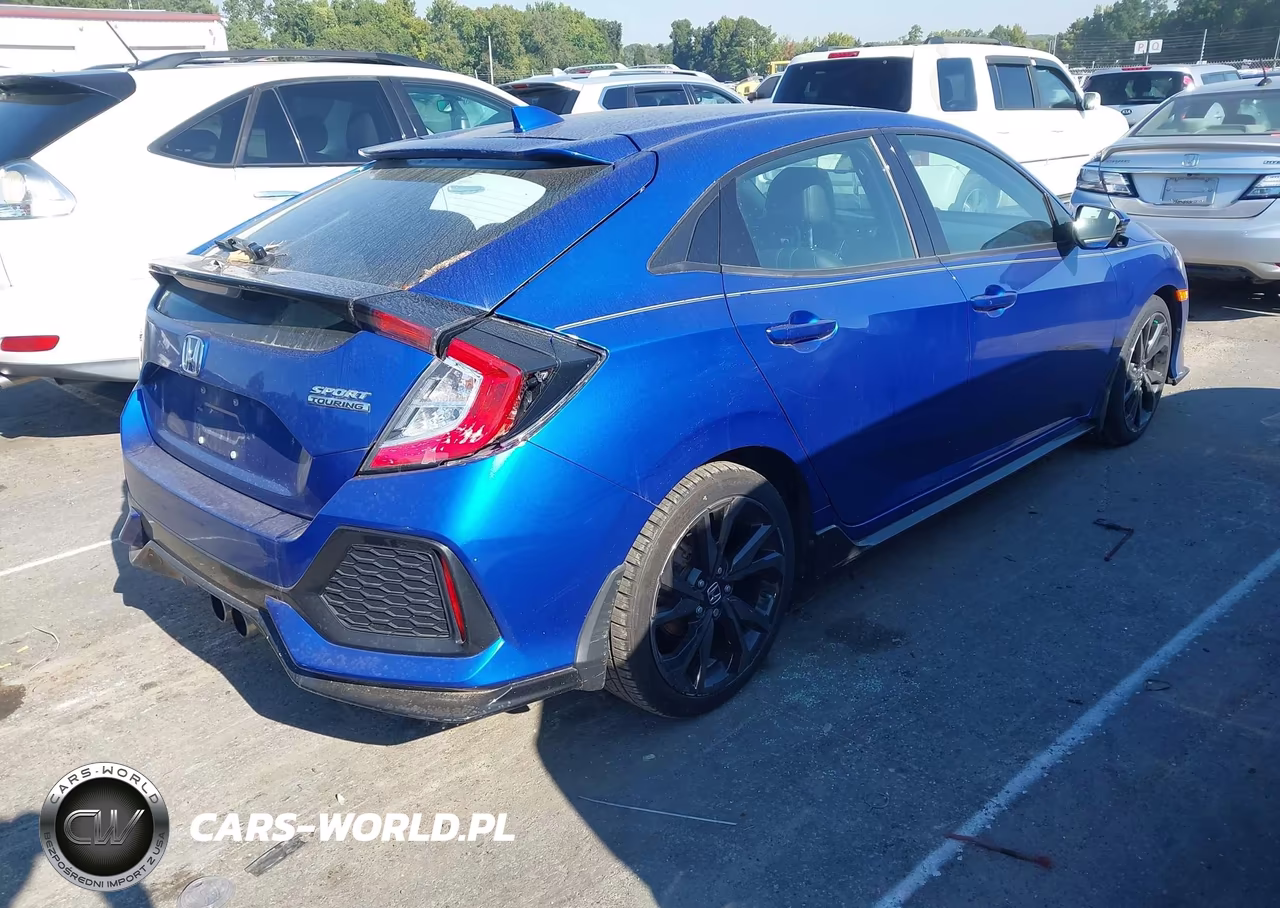 2019 Honda Civic Sport Touring VIN:SHHFK7H94KU223192 - 4