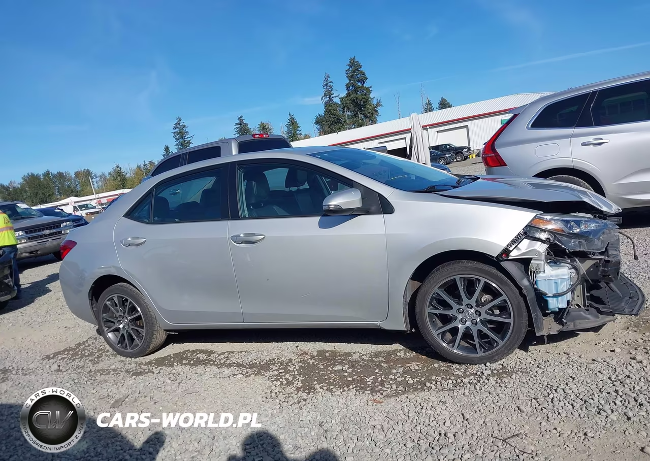 2017 Toyota Corolla Se Special Edition VIN:5YFBURHE1HP620472 - 14