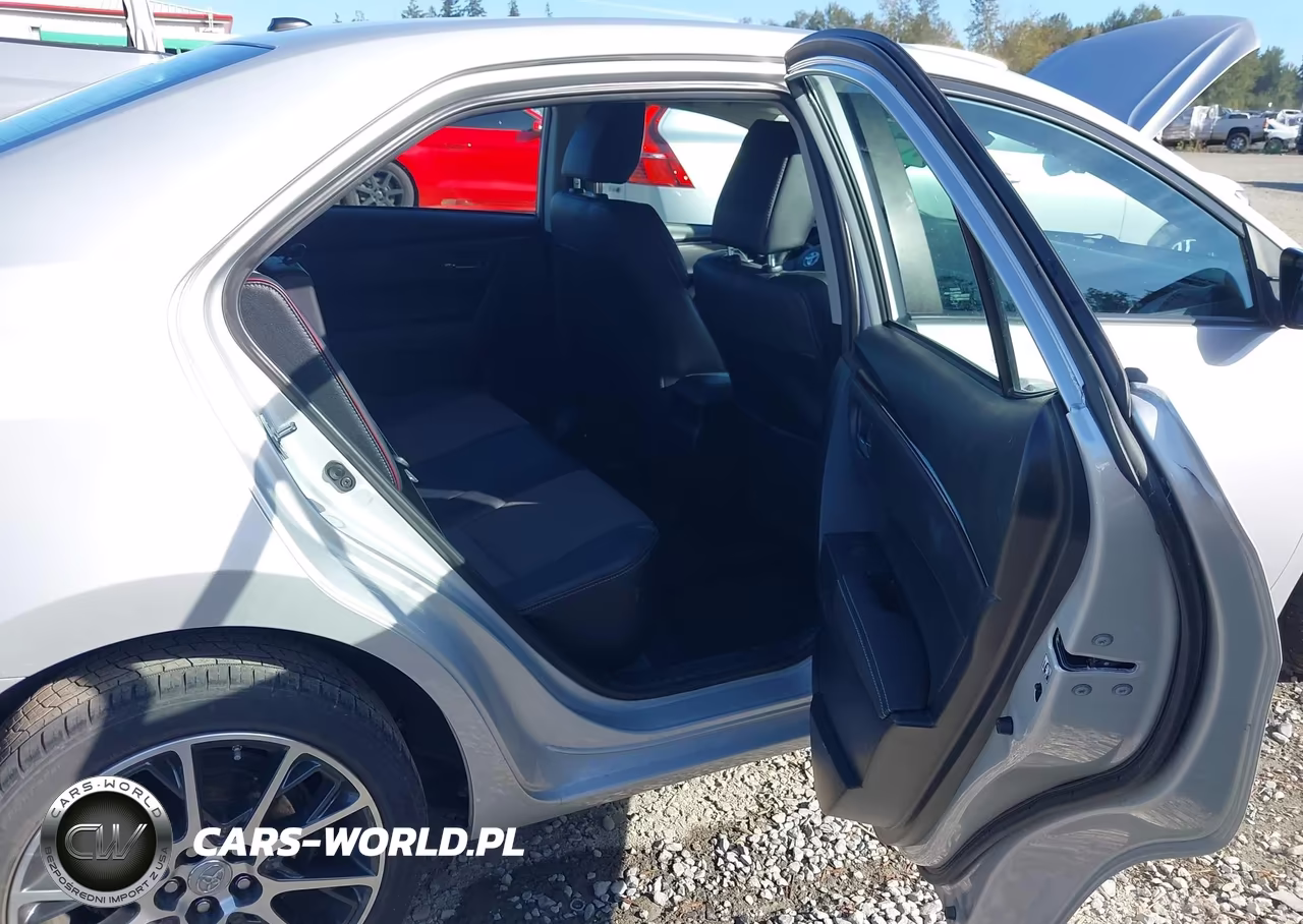 2017 Toyota Corolla Se Special Edition VIN:5YFBURHE1HP620472 - 8