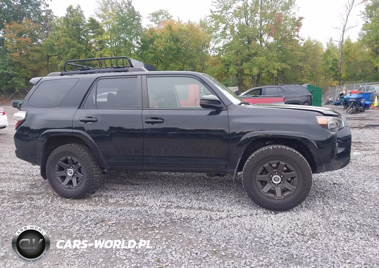 2021 Toyota 4Runner Trail Special Edition VIN:JTEBU5JR4M5912917 - 13