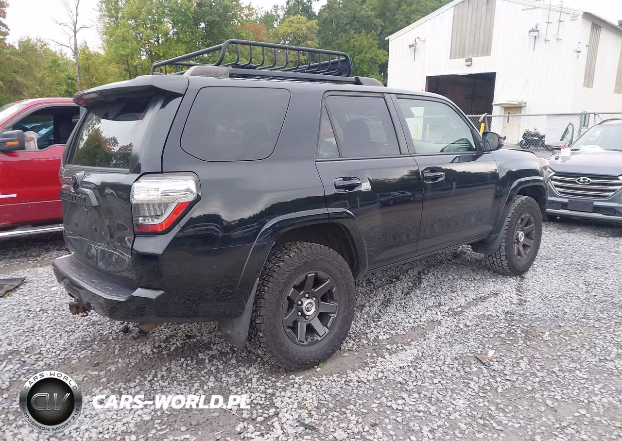 2021 Toyota 4Runner Trail Special Edition VIN:JTEBU5JR4M5912917 - 4