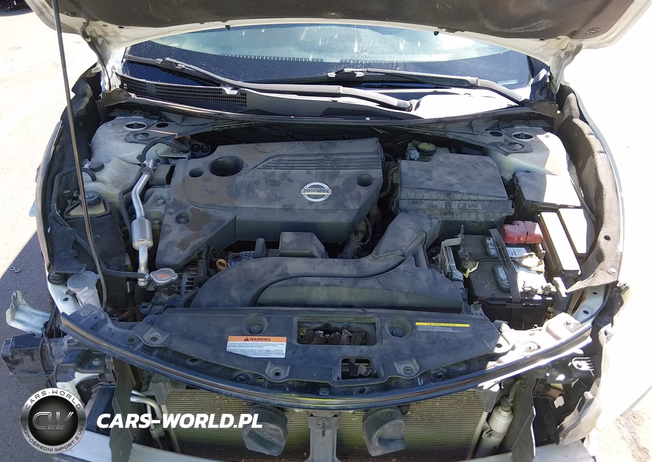 2015 Nissan Altima 2.5 S VIN:1N4AL3APXFN364873 - 10