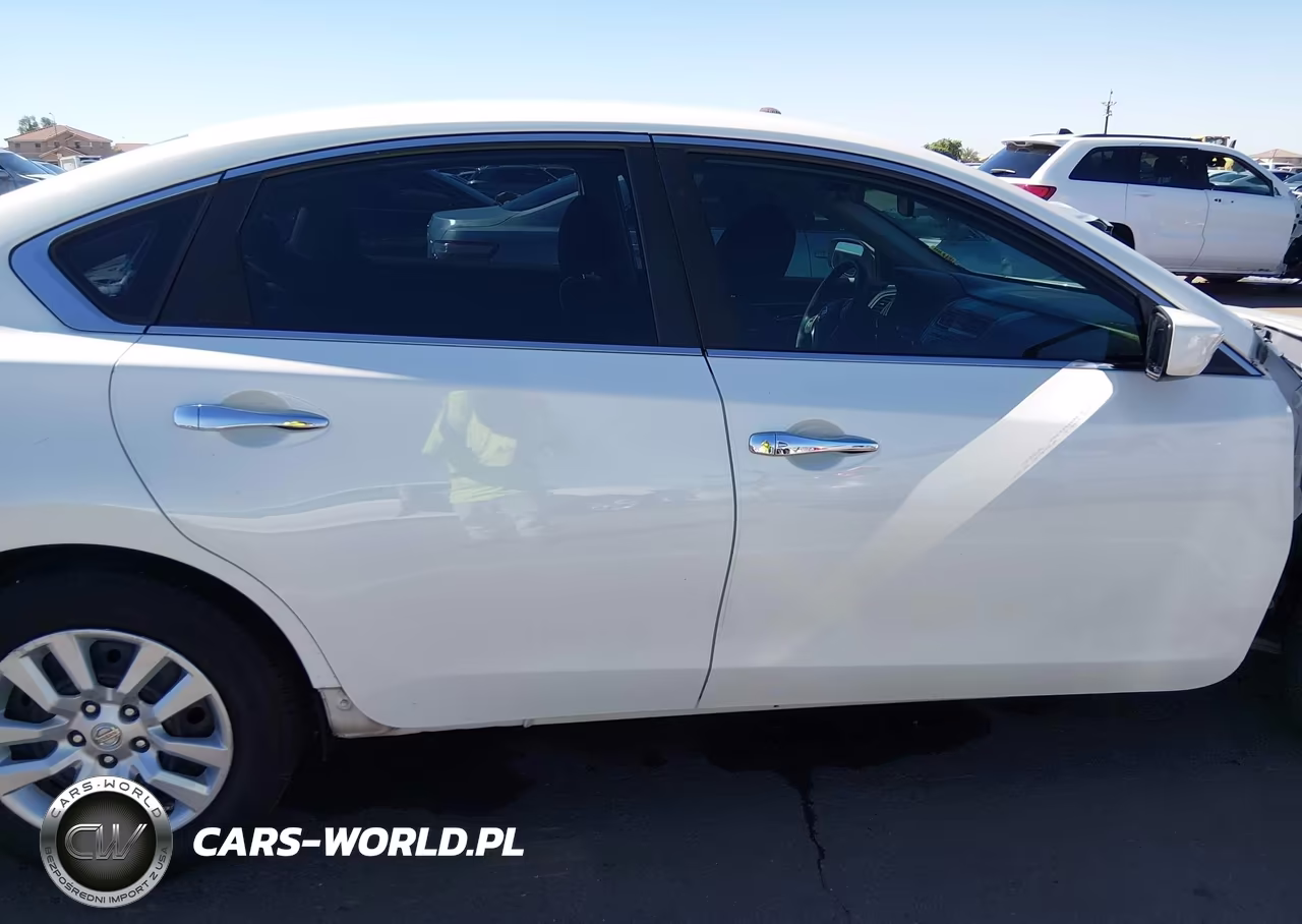 2015 Nissan Altima 2.5 S VIN:1N4AL3APXFN364873 - 14