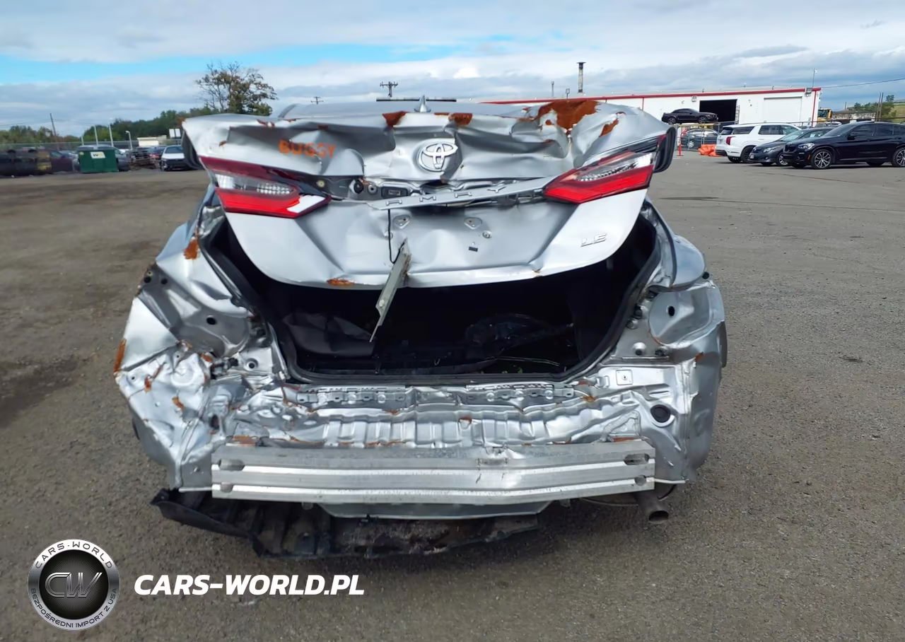 2021 Toyota Camry Le VIN:4T1C11AK9MU583839 - 16