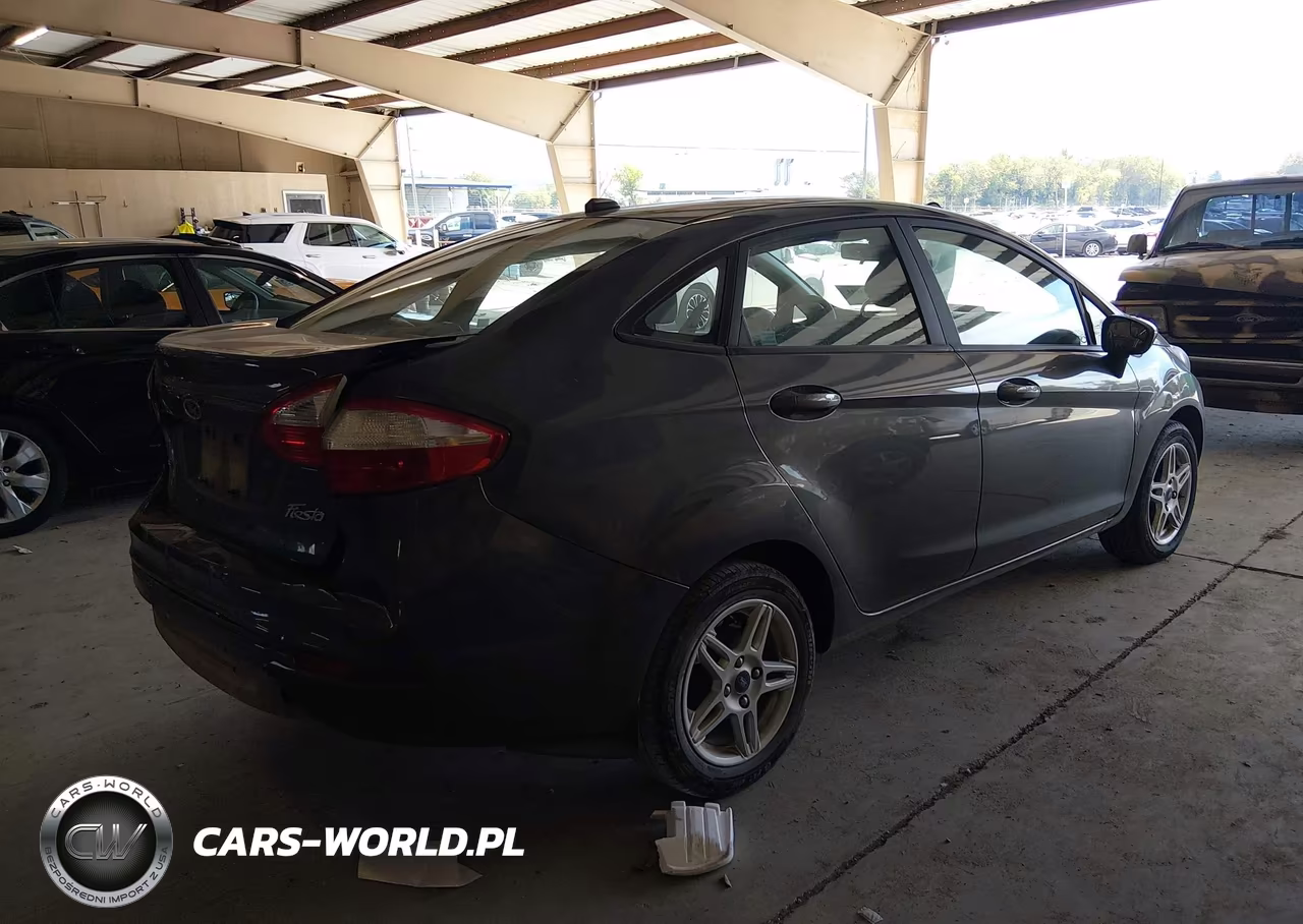 2017 Ford Fiesta Se VIN:3FADP4BJ2HM165637 - 4