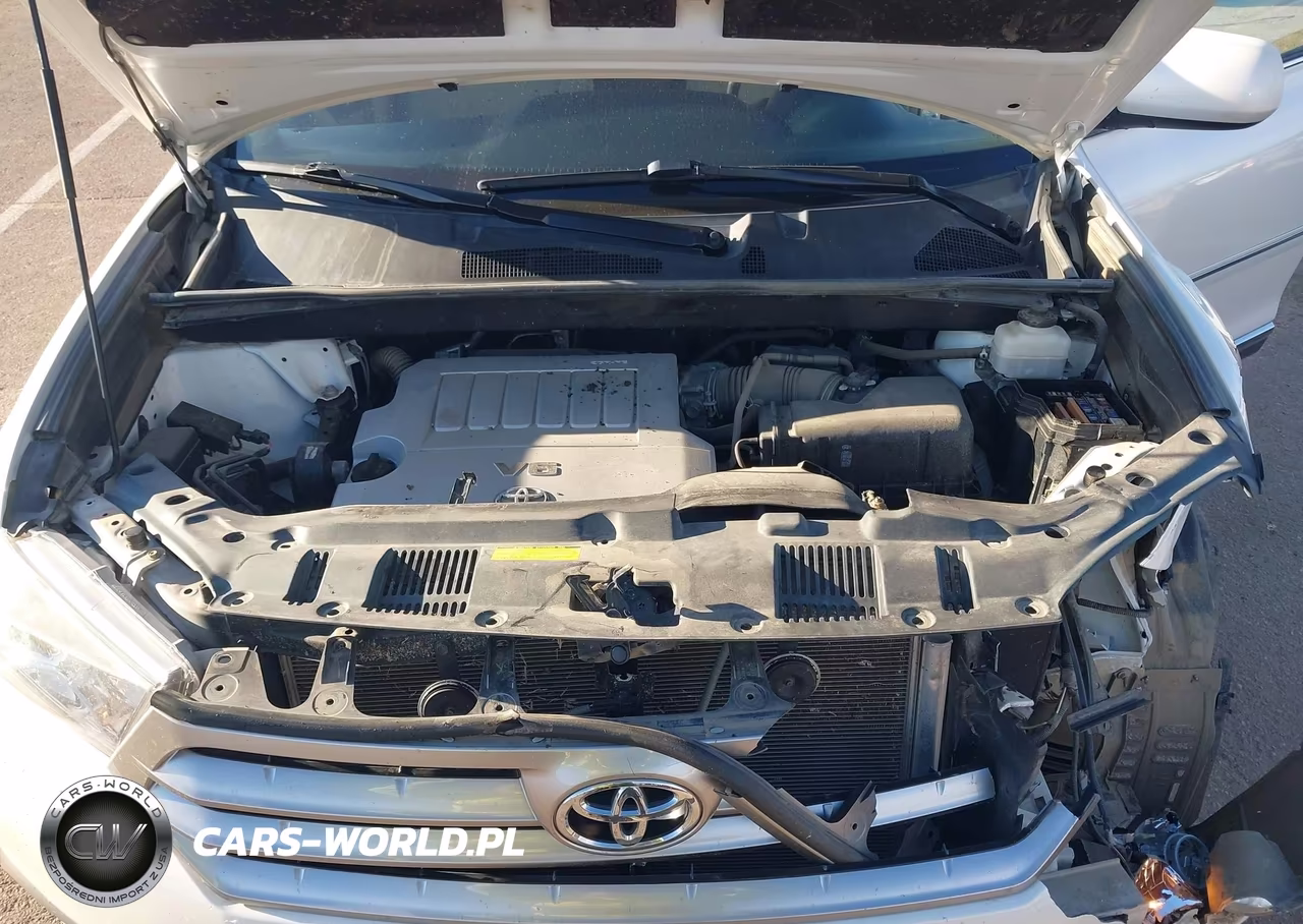 2013 Toyota Highlander Plus VIN:5TDBK3EH8DS250933 - 10