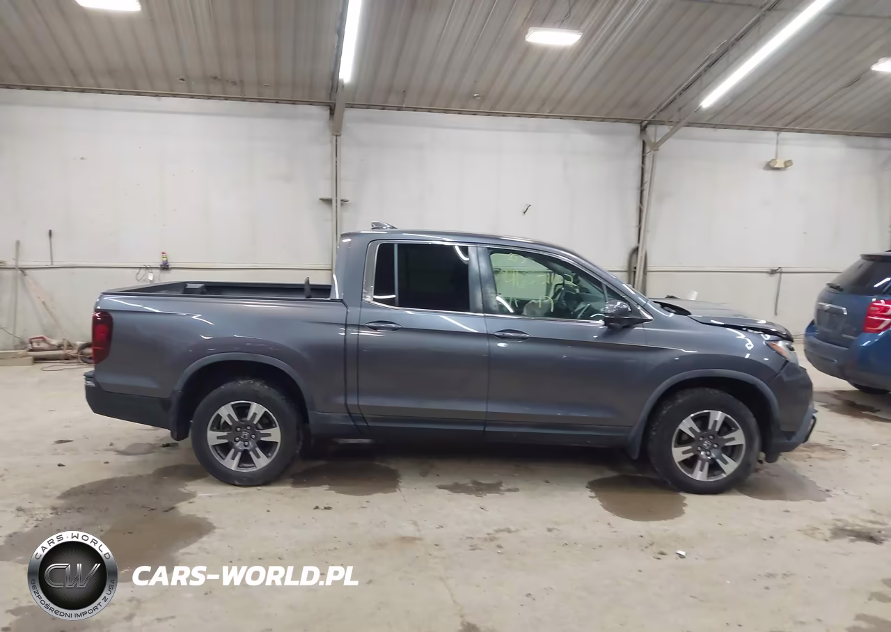 2017 Honda Ridgeline Rtl-T VIN:5FPYK3F6XHB028211 - 13