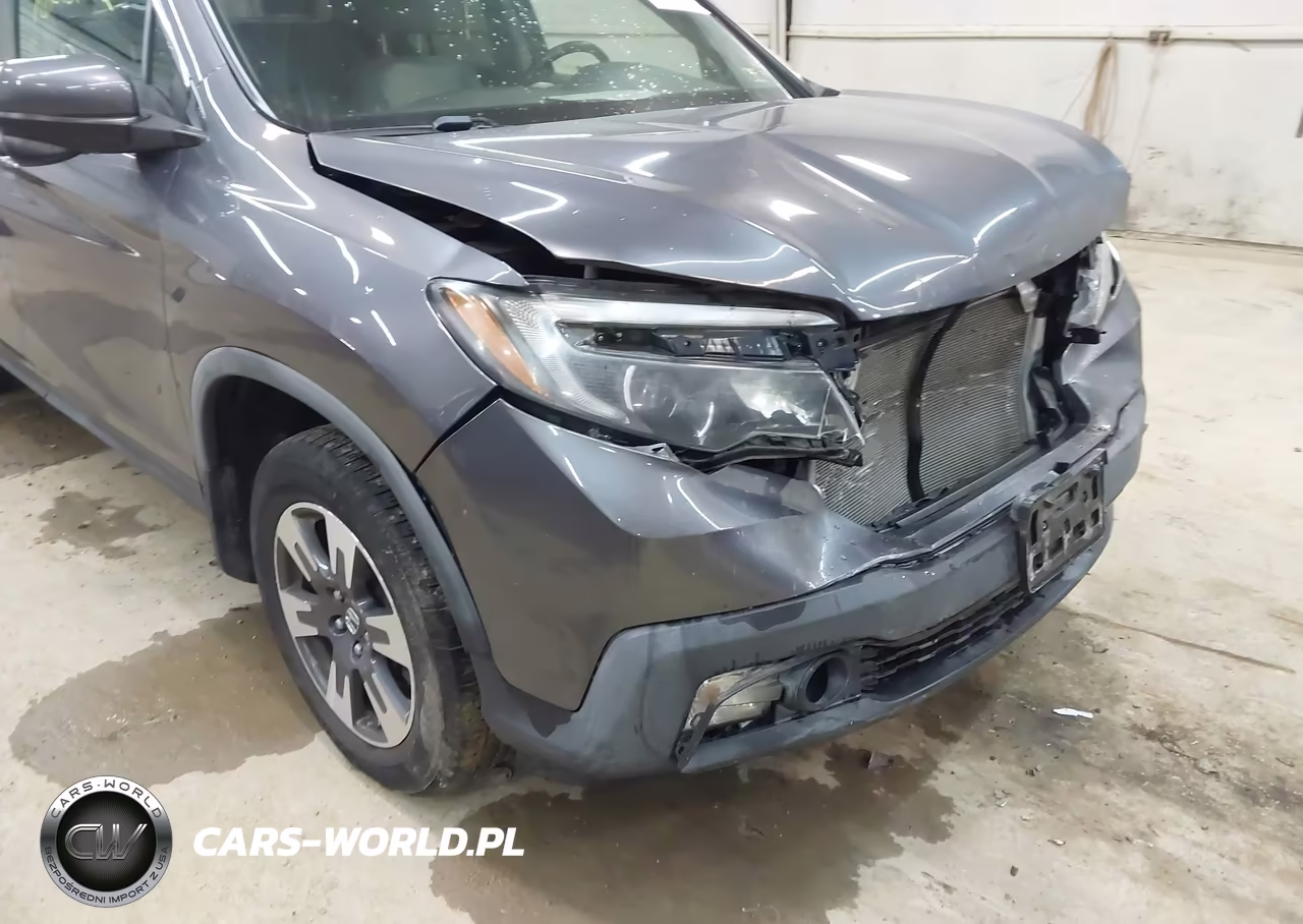 2017 Honda Ridgeline Rtl-T VIN:5FPYK3F6XHB028211 - 17