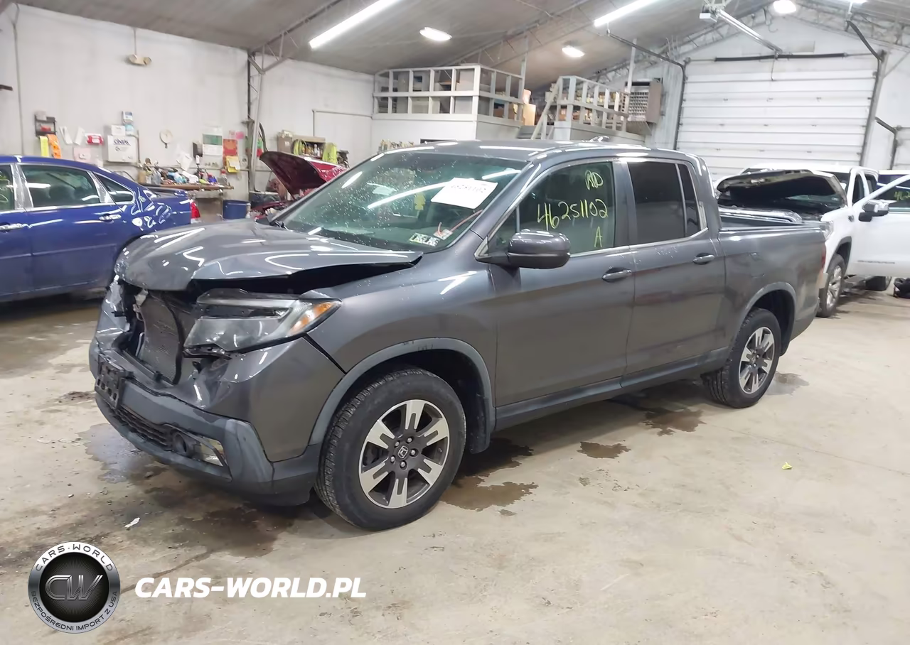 2017 Honda Ridgeline Rtl-T VIN:5FPYK3F6XHB028211 - 2
