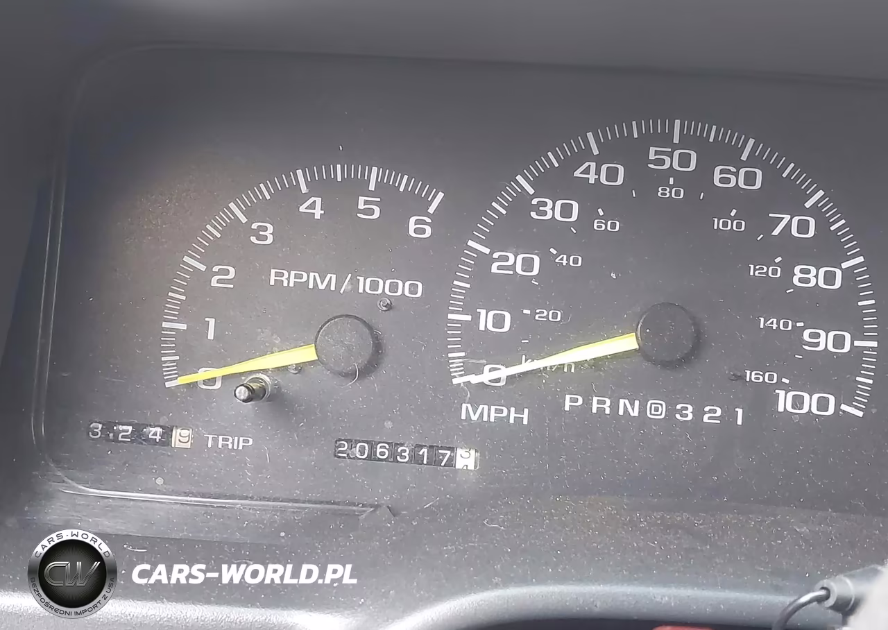 1997 GMC Yukon Sl VIN:3GKEK18RXVG517600 - 15