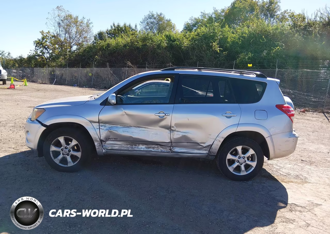2010 Toyota Rav4 Limited VIN:JTMDF4DV4AD035924 - 14