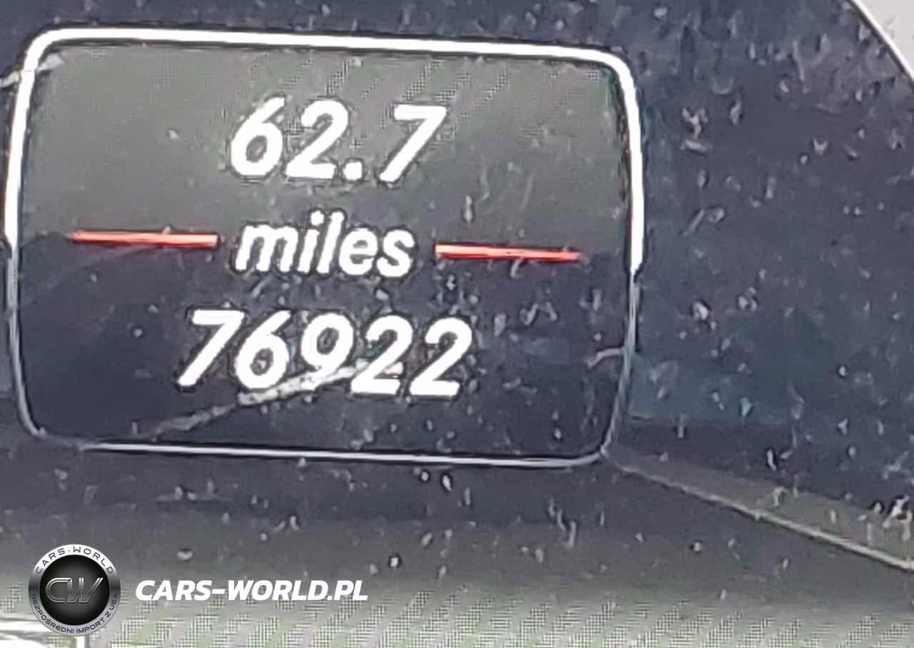 2013 Mercedes-Benz C 300 Sport 4Matic VIN:WDDGF8ABXDA844161 - 16