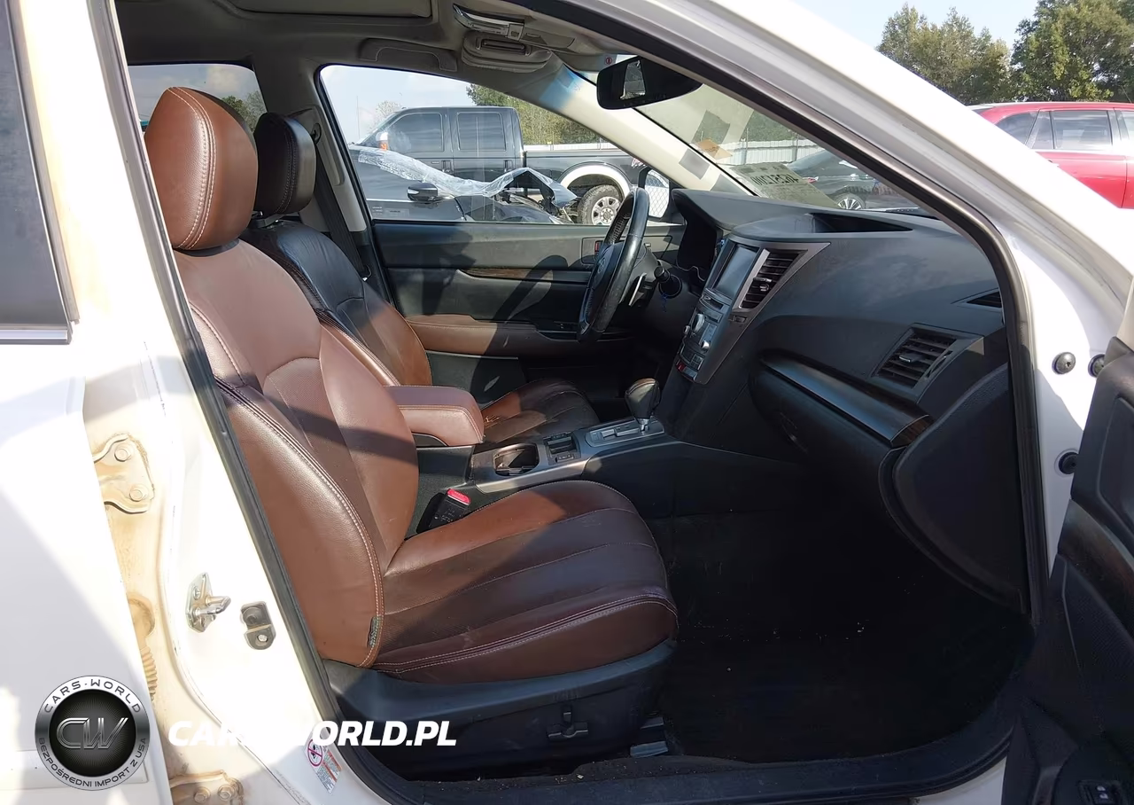 2014 Subaru Outback 3.6R Limited VIN:4S4BRDPC1E2300076 - 5