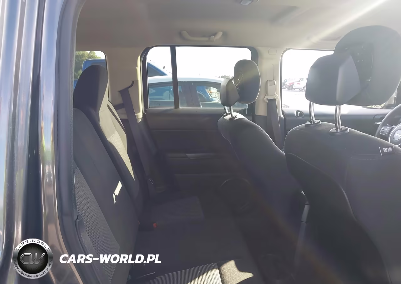 2015 Jeep Patriot Sport VIN:1C4NJPBB3FD171790 - 8