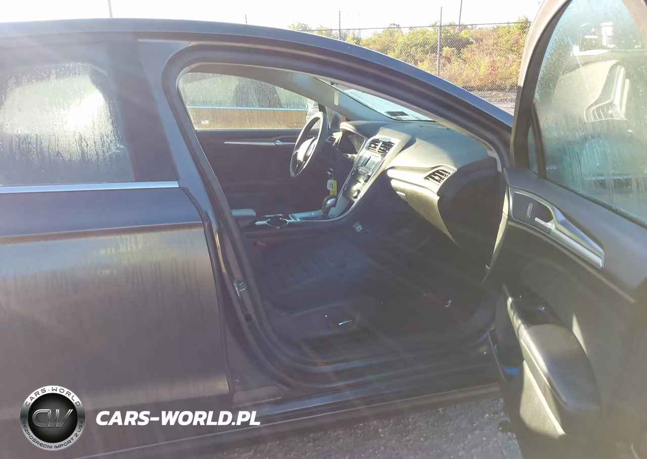 2015 Ford Fusion Se VIN:3FA6P0H73FR101216 - 5