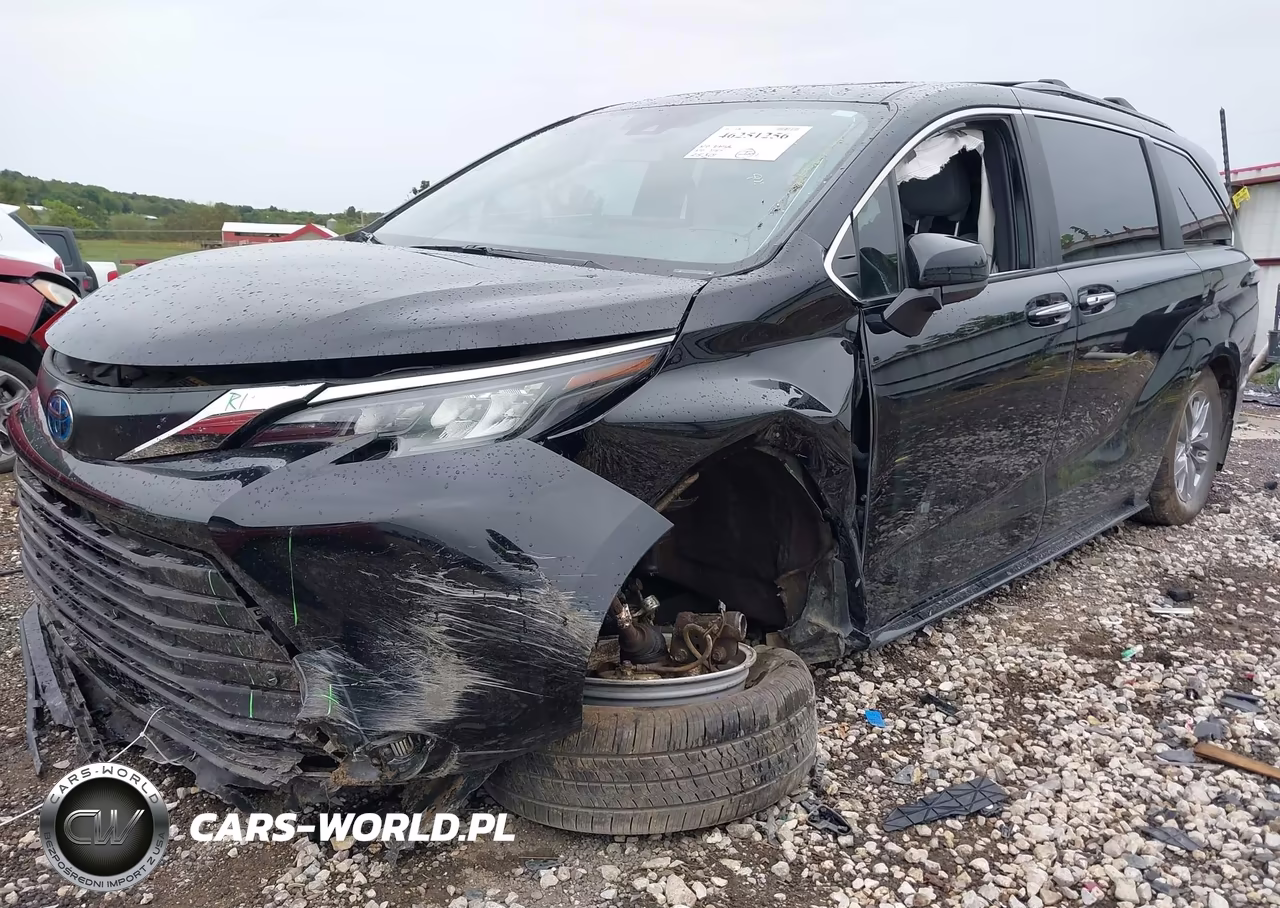 2025 Toyota Sienna Xle VIN:5TDJRKEC5SS244056 - 6