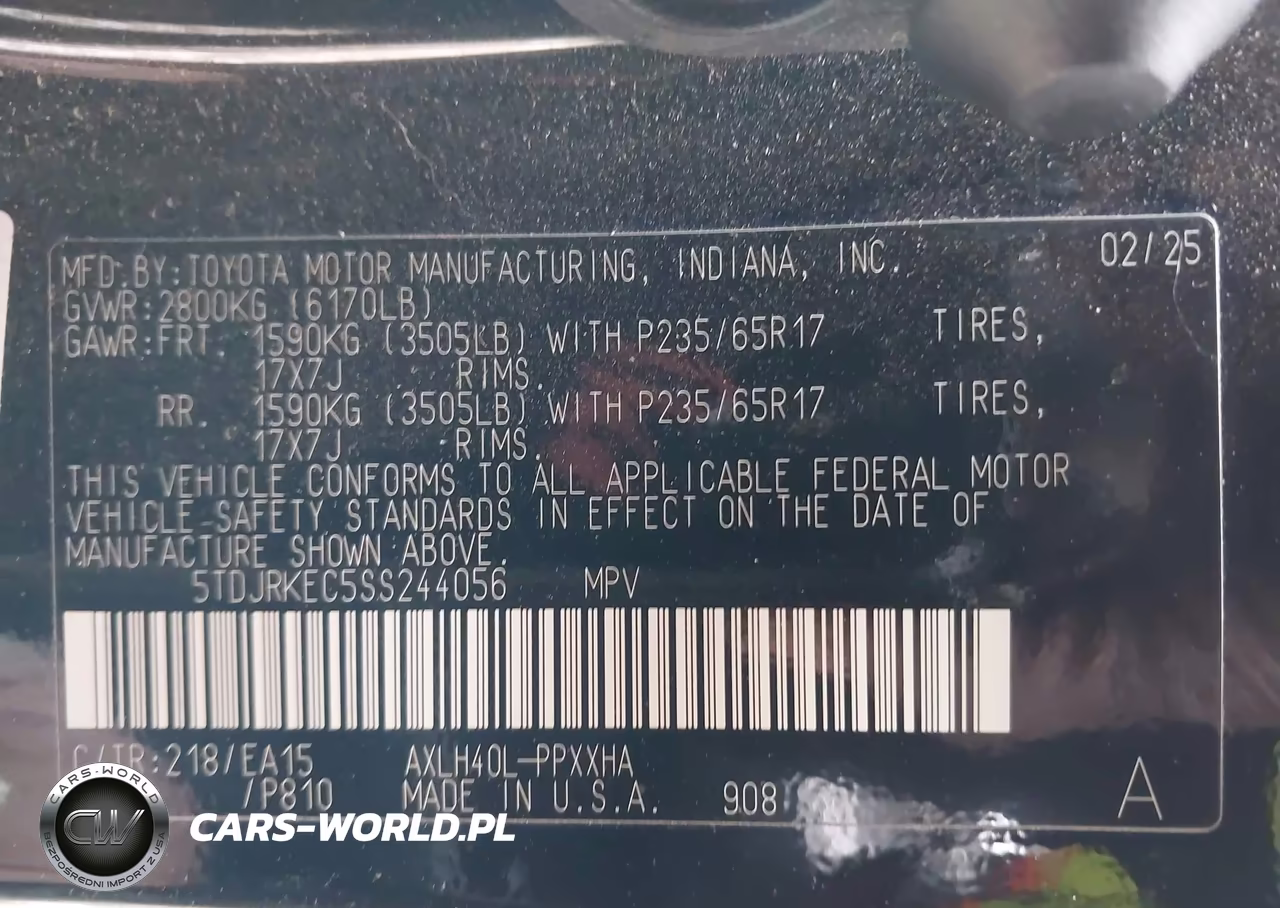 2025 Toyota Sienna Xle VIN:5TDJRKEC5SS244056 - 9
