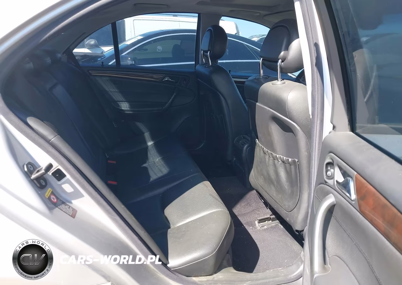 2002 Mercedes-Benz C 320 VIN:WDBRF64J42F279852 - 8