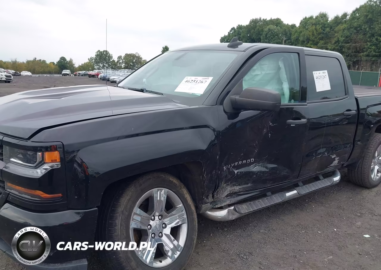 2018 Chevrolet Silverado 1500 Custom VIN:3GCUKPEC9JG395963 - 6