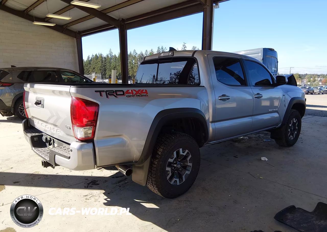 2017 Toyota Tacoma Trd Off Road VIN:3TMCZ5AN3HM063872 - 4