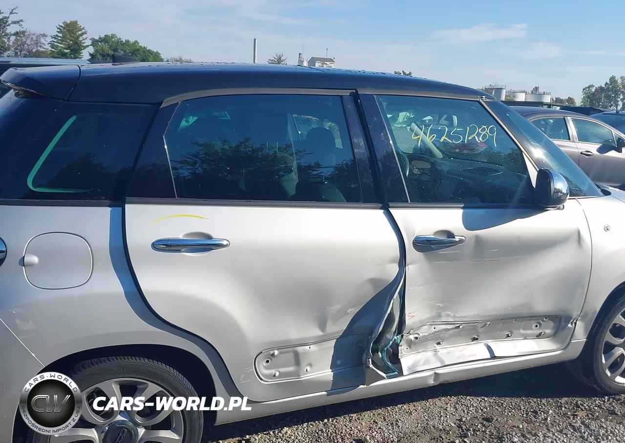2017 Fiat 500L Lounge VIN:ZFBCFACHXHZ039059 - 6