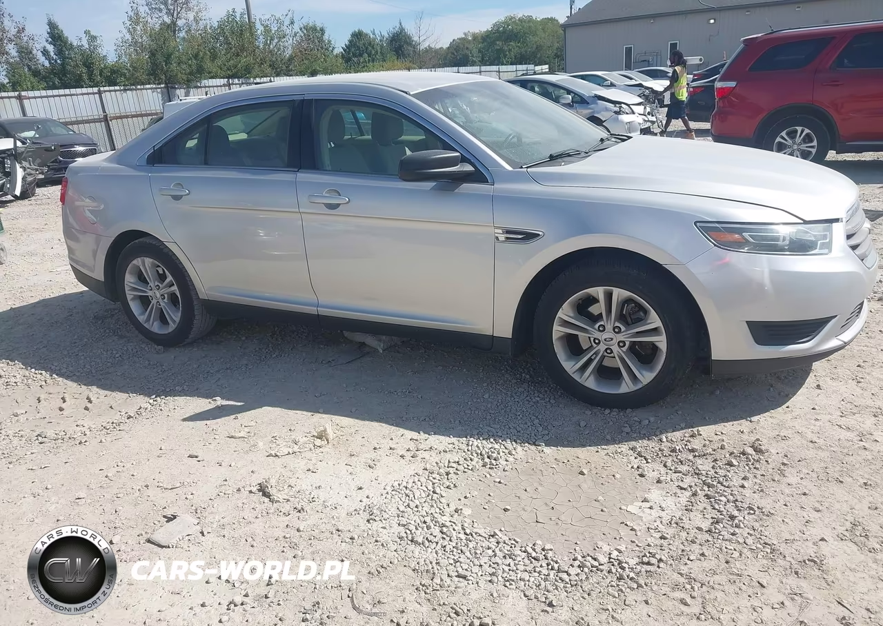 2016 Ford Taurus Se