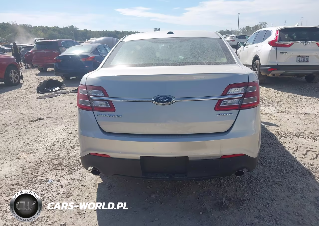 2016 Ford Taurus Se VIN:1FAHP2D85GG132169 - 17