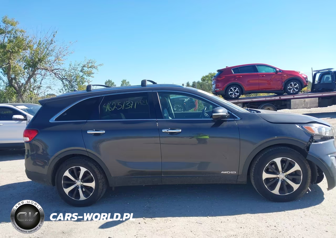 2016 Kia Sorento 3.3L Ex VIN:5XYPHDA58GG129892 - 13