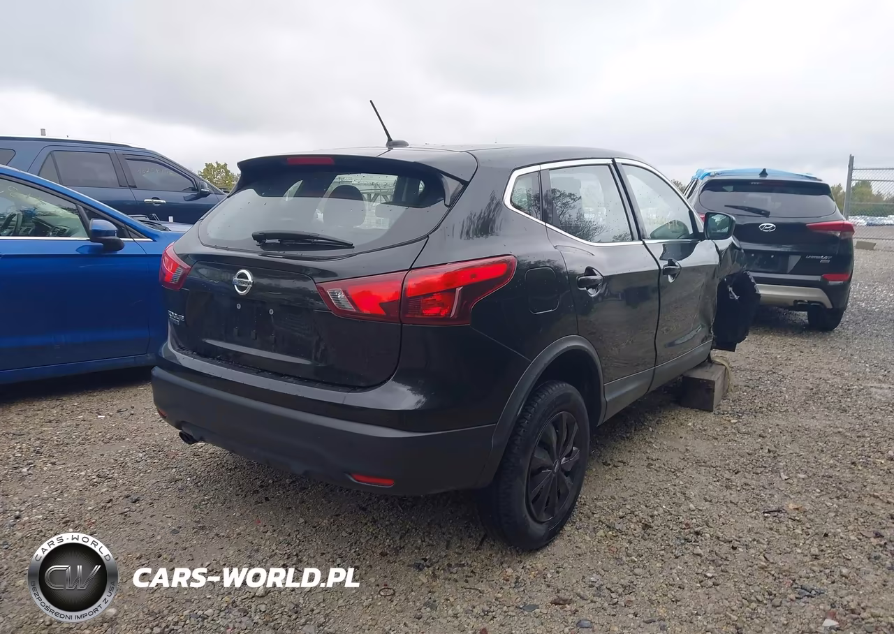 2019 Nissan Rogue Sport S VIN:JN1BJ1CP7KW527704 - 4