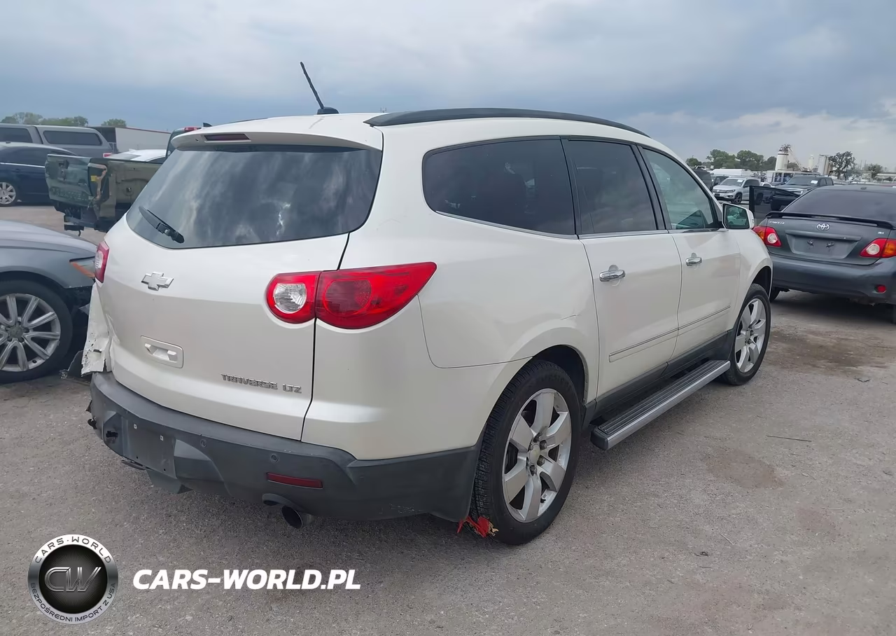 2011 Chevrolet Traverse Ltz VIN:1GNKRLED5BJ221366 - 4