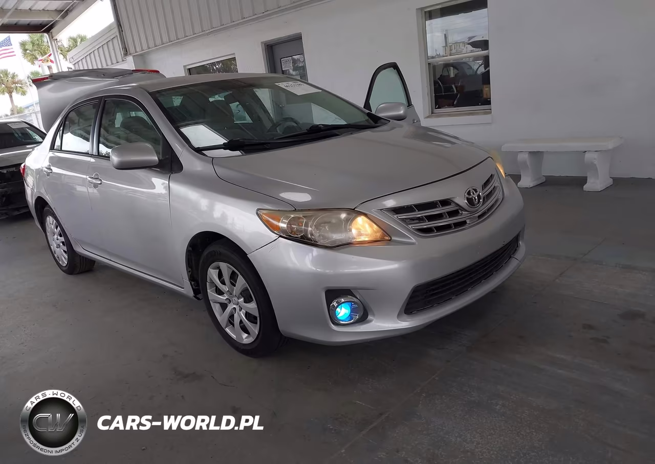 2013 Toyota Corolla Le